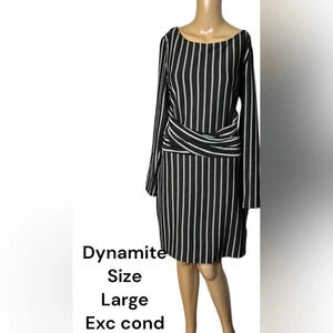 Dynamite front twisted knot black & white striped dress M,
Career,event,office